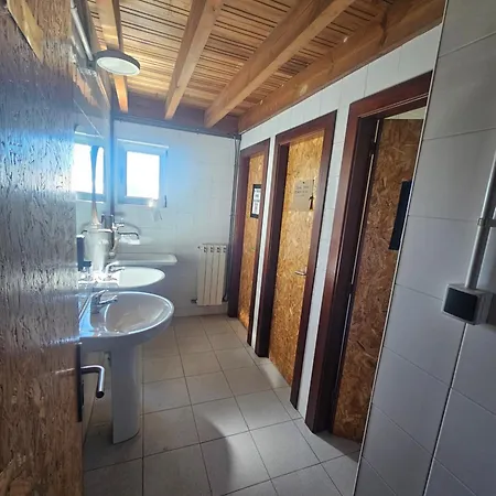 Refugio Del Meicin * Pola de Lena