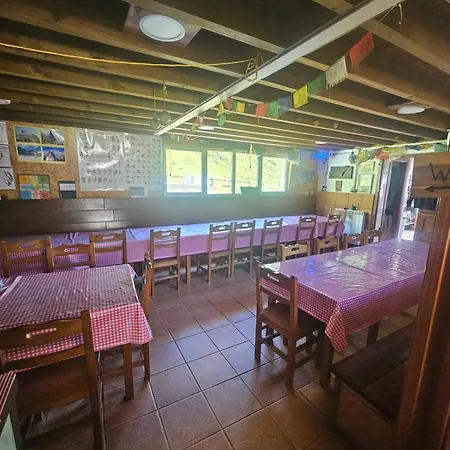 Refugio Del Meicin Hostel