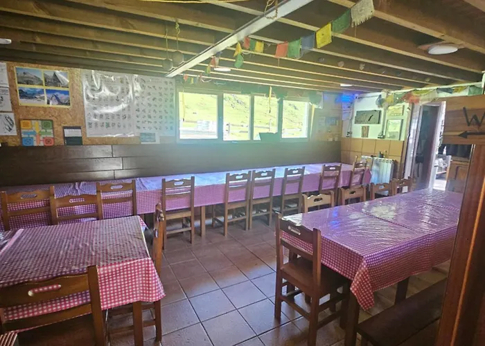 Refugio Del Meicin Hostel