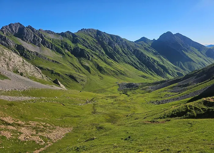 Refugio Del Meicin Hostel