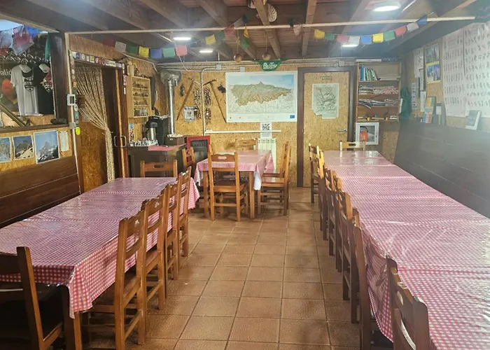 Hostel Refugio Del Meicin